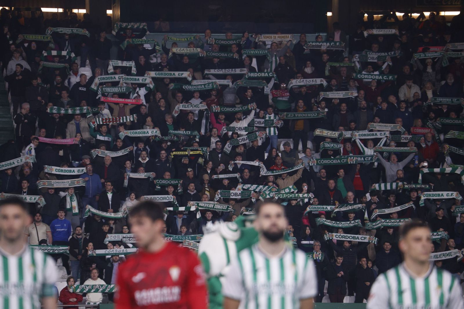 Las mejores fotos del ambiente en El Arcángel para el Córdoba CF - Burgos