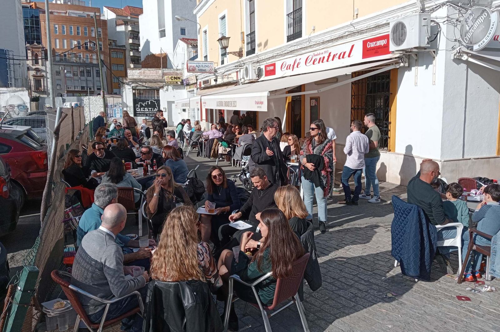 Imágenes del ambiente festivo del 31 de diciembre en Huelva