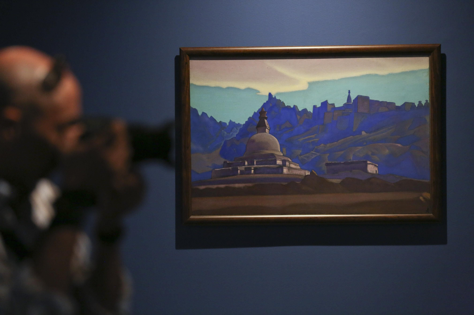 Las exposiciones 'En busca de Shambhala' y 'Poesía y Vida', dedicadas respectivamente a Nikolái Roerich y Anna Ajmátova