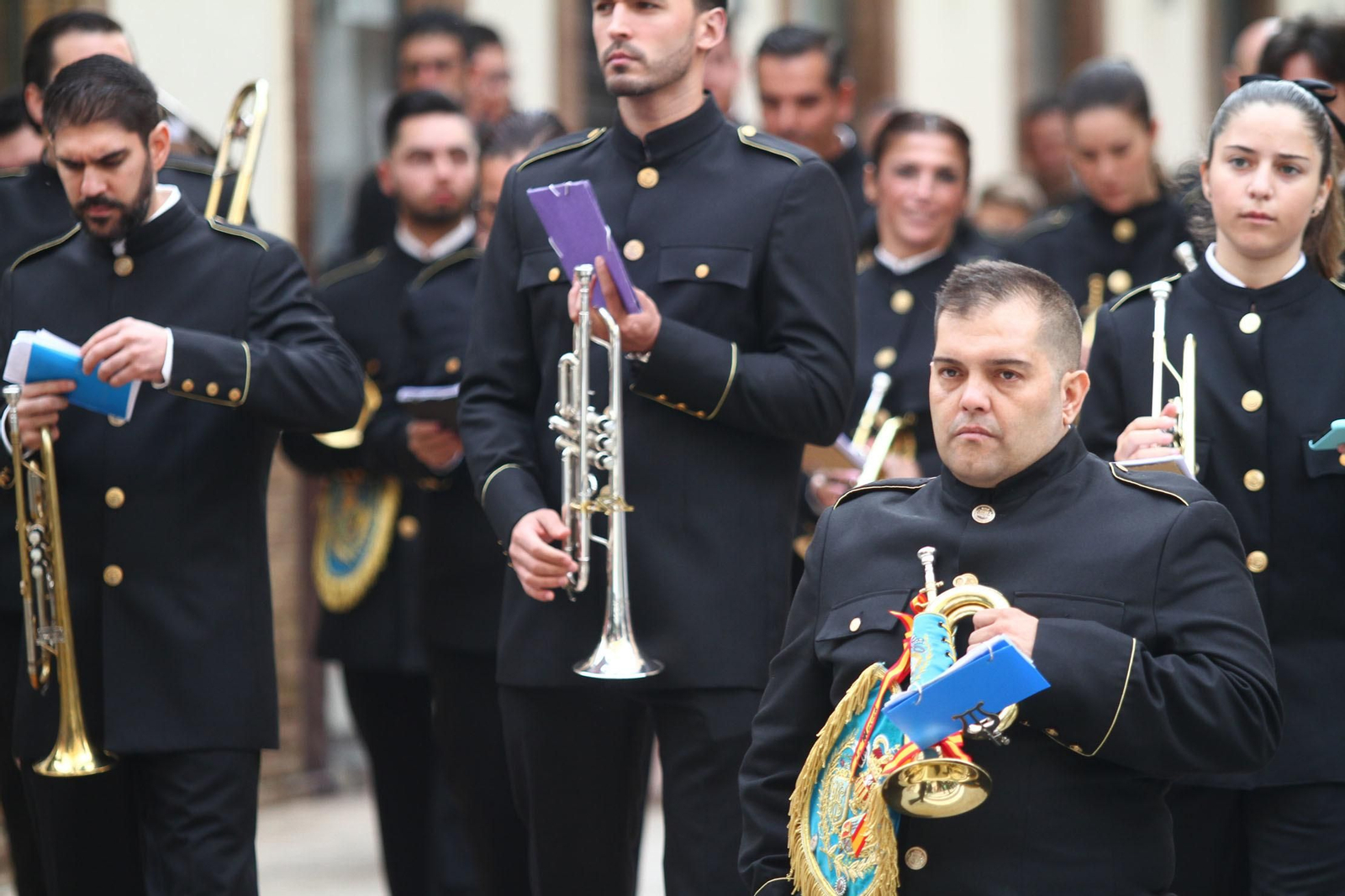 Procesión Solemne  de la Hermandad de La Vera Cruz, con el Santísimo Sacramento.