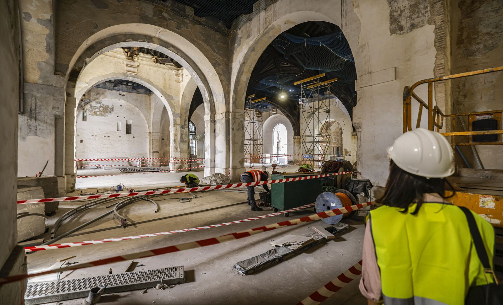 Las imágenes de la visita  a la Fábrica de Artillería