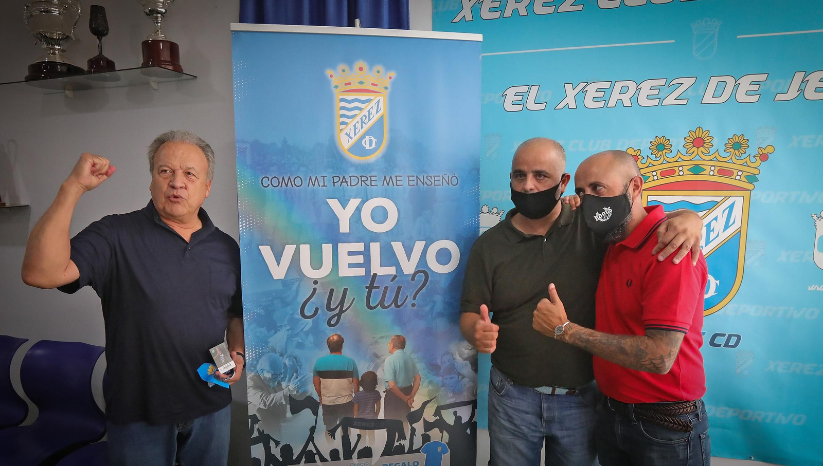 Pedro Pacheco se hace socio del Xerez CD