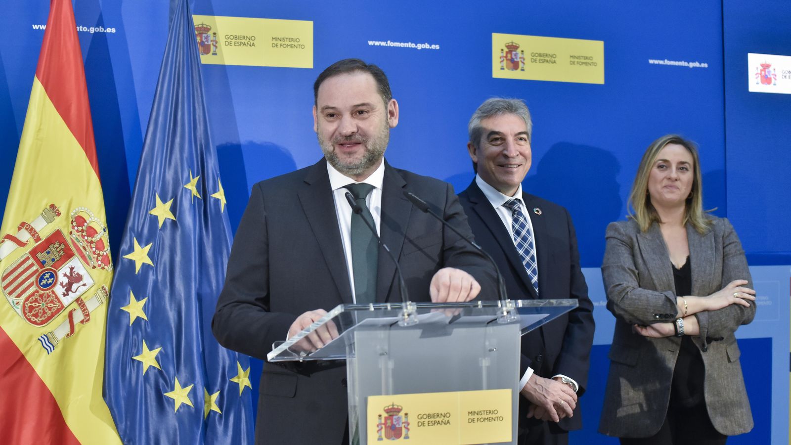 2019 diciembre. El ministro Ábalos en la inauguración del tramo A-376 Alcalá de Guadaíra - A-4 Dos Hermanas (sentido Cádiz).