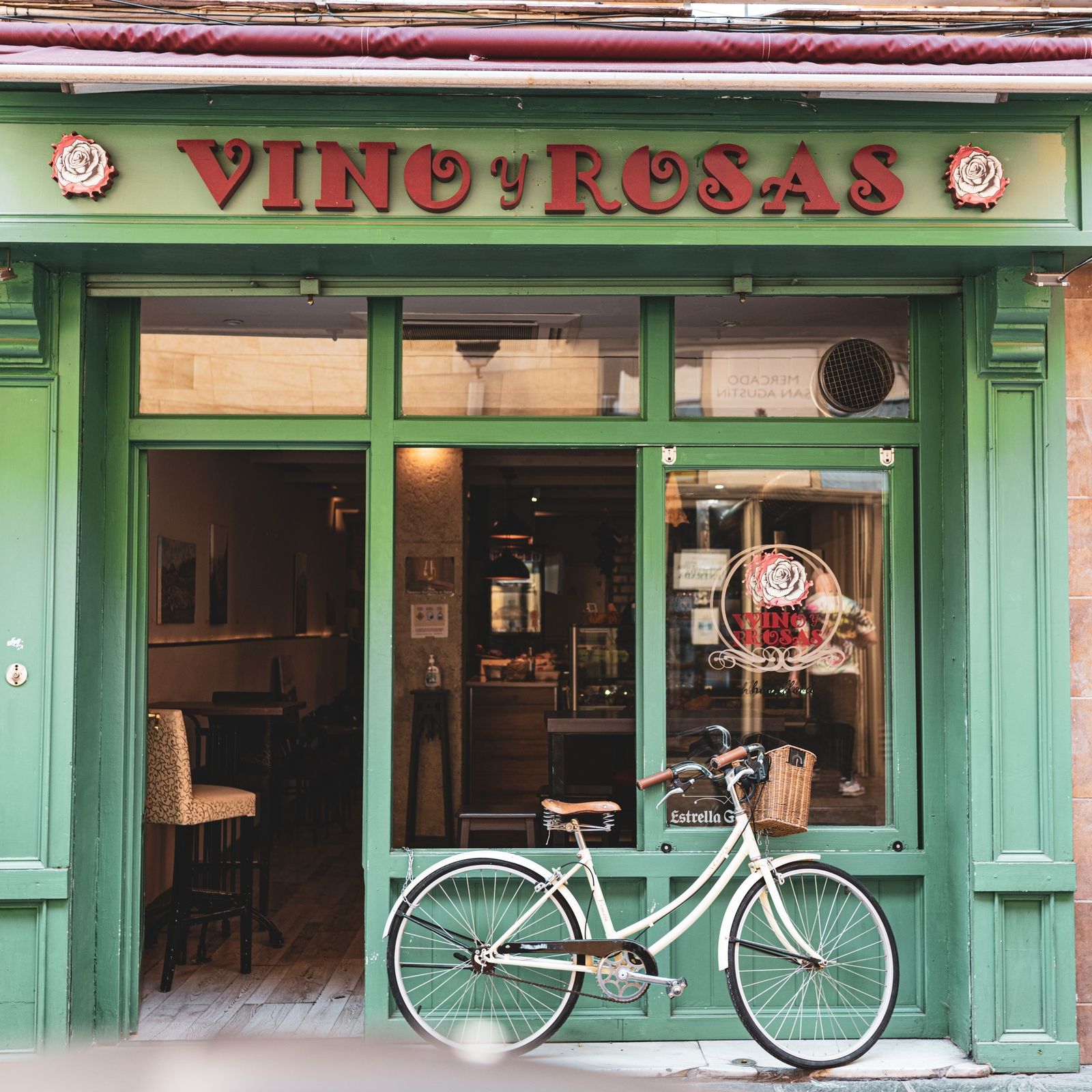 Éste es el menú del 'Vino y Rosas Home Food ', uno de los mejores restaurantes de Granada según Forbes