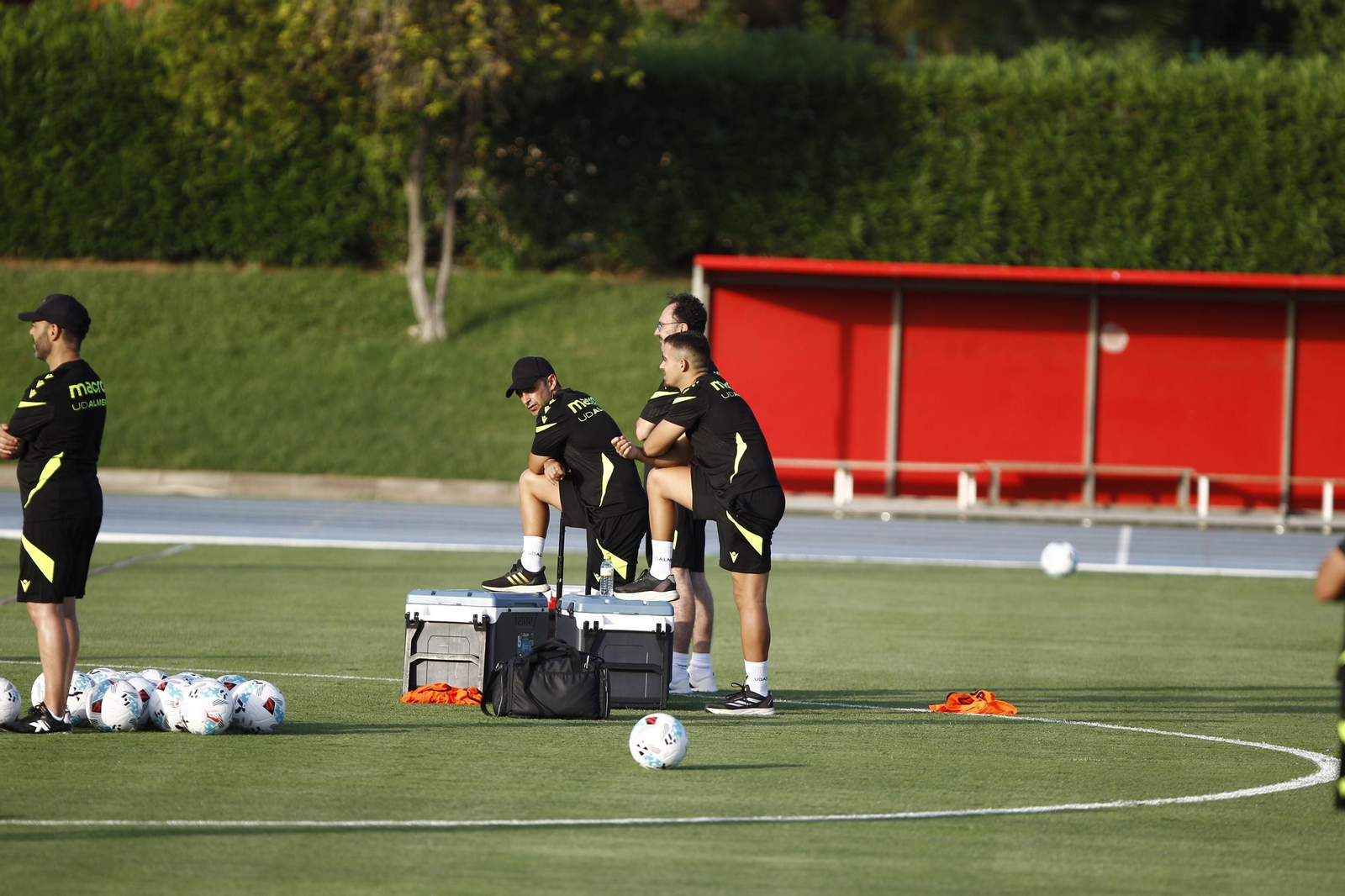 Primer entrenamiento de la Temporada 2025-2026 de la U.D. Almería, en imágenes