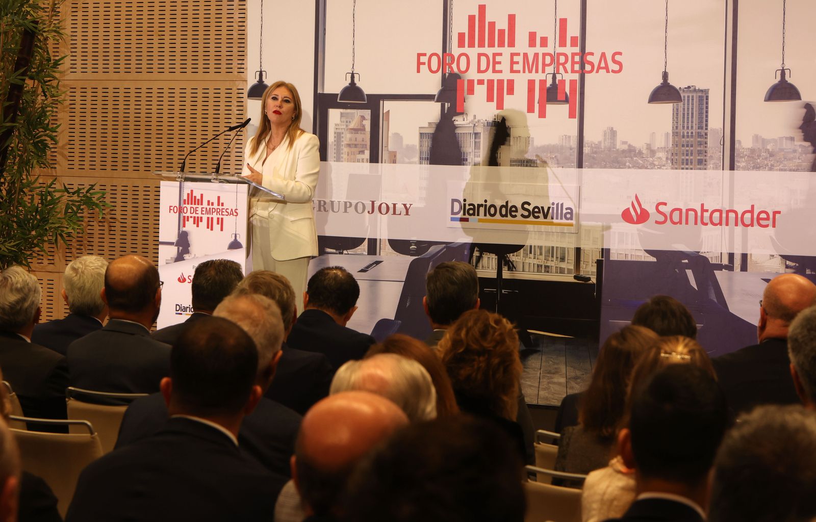 FORO EMPRESAS BANCO SANTANDER.Carolina España, consejera economía