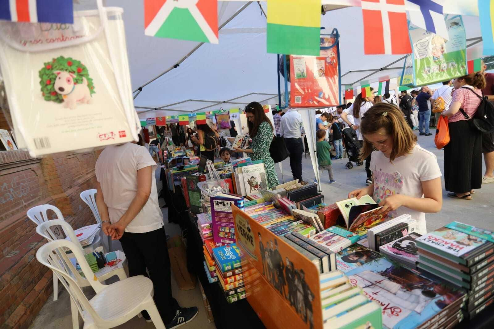 La Noche de los Libros de la Térmica, en fotos
