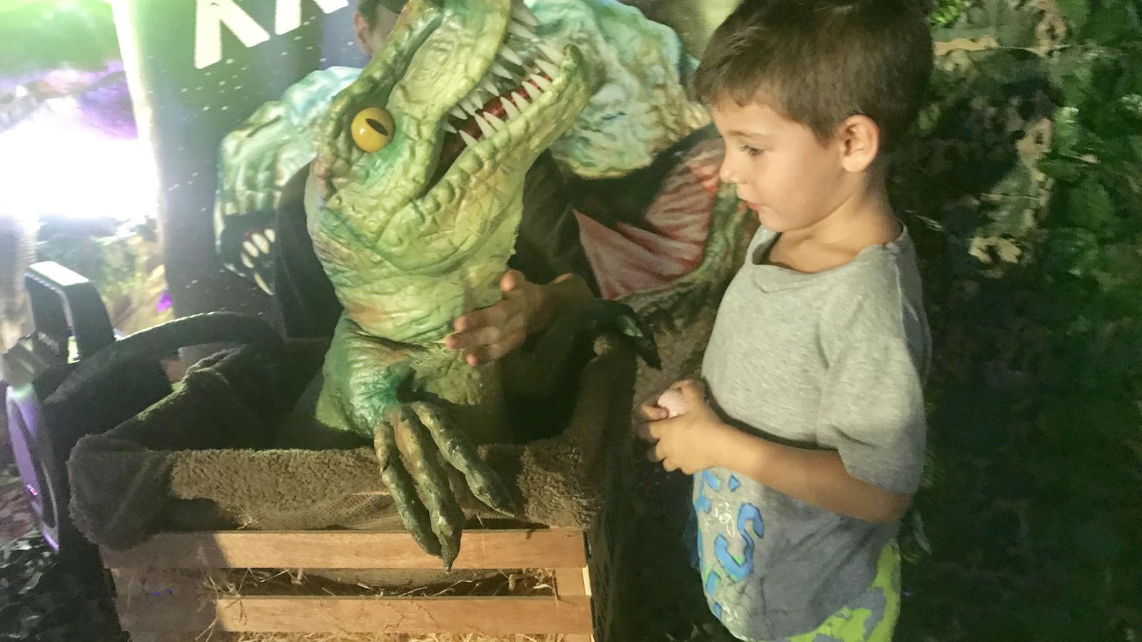 Hinchables y zona kids completan la exposición, ubicada en el exterior del Estadio de la Cartuja.