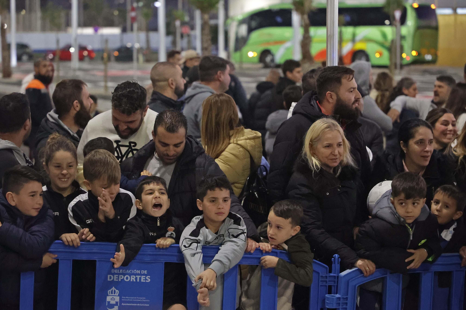 Fotos del entrenamiento de la selección española sub-17 de fútbol en el Ciudad de La Línea