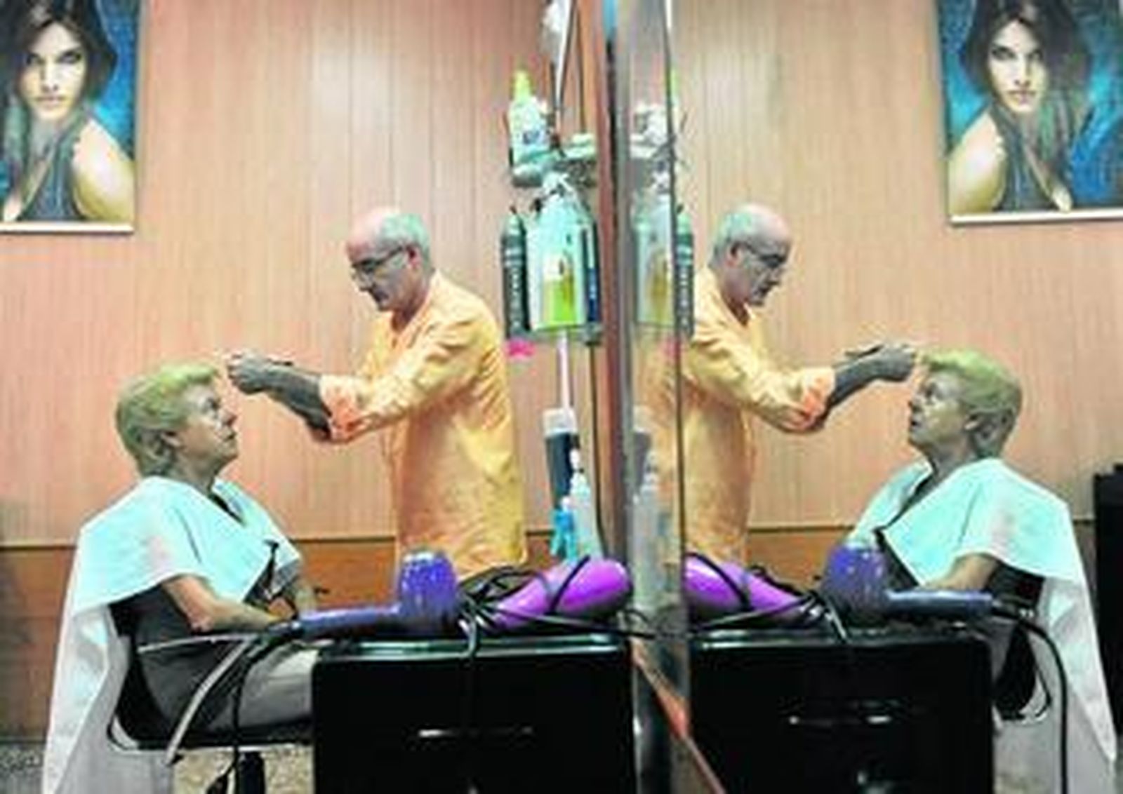 "La peluquería me dio lo mejor que tengo: mi mujer, los hijos, la literatura"