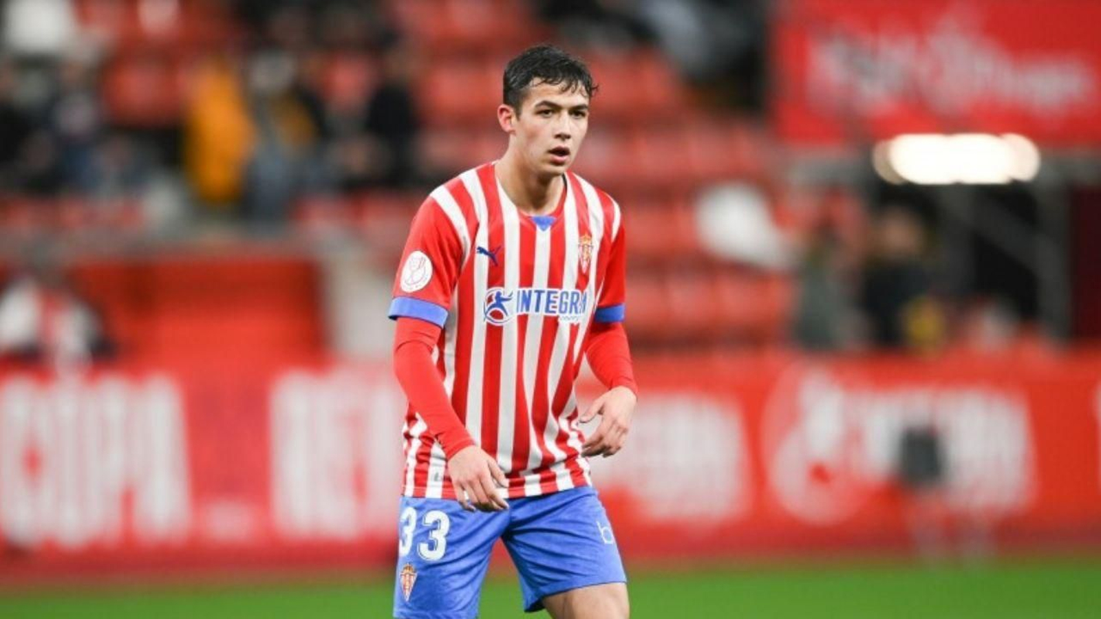 El Sporting se asegura la continuidad de Nacho Martín.