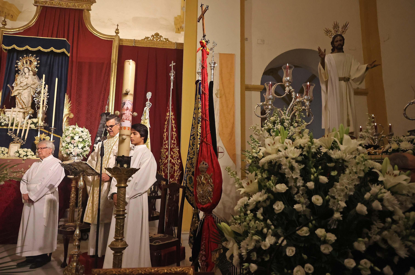 Fotos del Domingo de Resurrección en Algeciras: El Resucitado