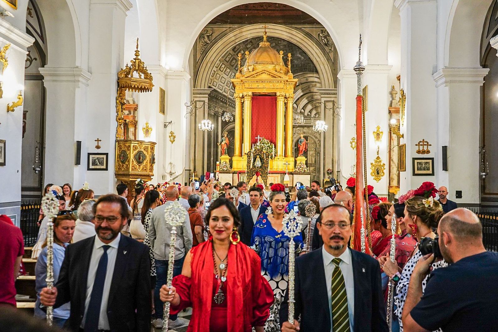 Así ha sido la salida de la Hermandad del Rocío de Granada