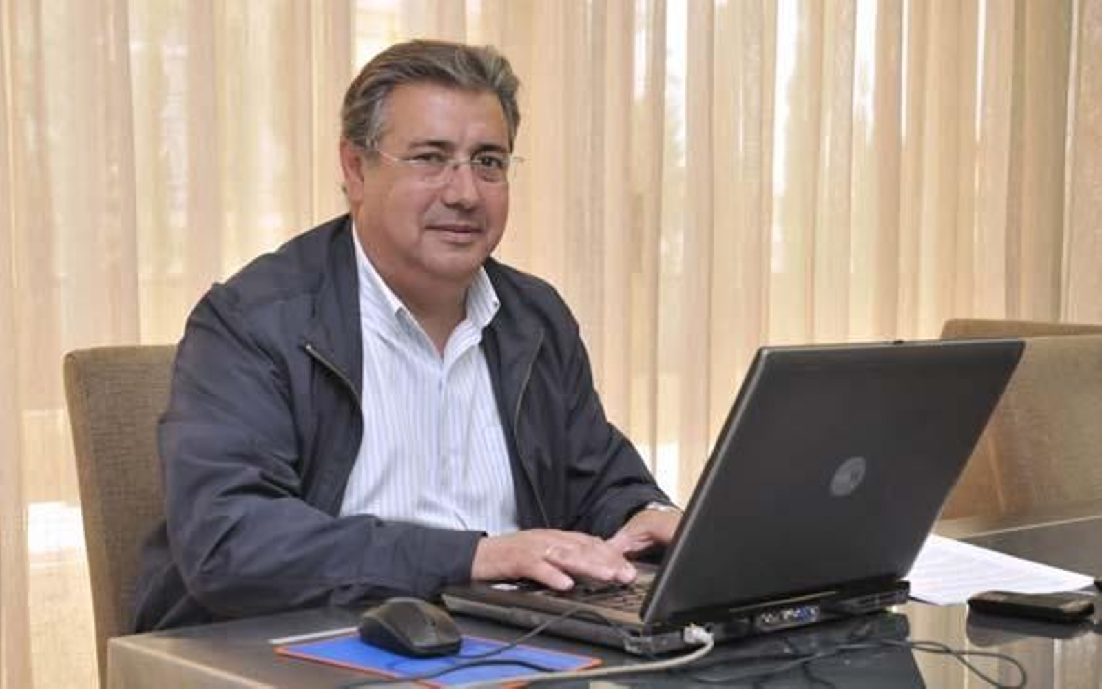 Zoido: "En mi agenda no está privatizar nada y me obsesiona cumplir toda la palabra que doy"