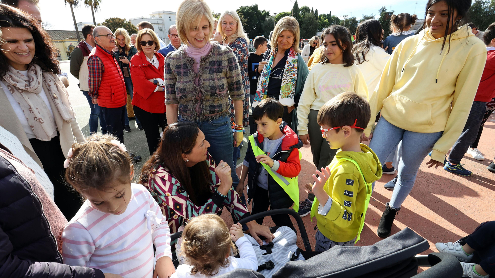 La consejera de Inclusión Social, Juventud, Familias e Igualdad, Loles López, en el Lora Tamayo