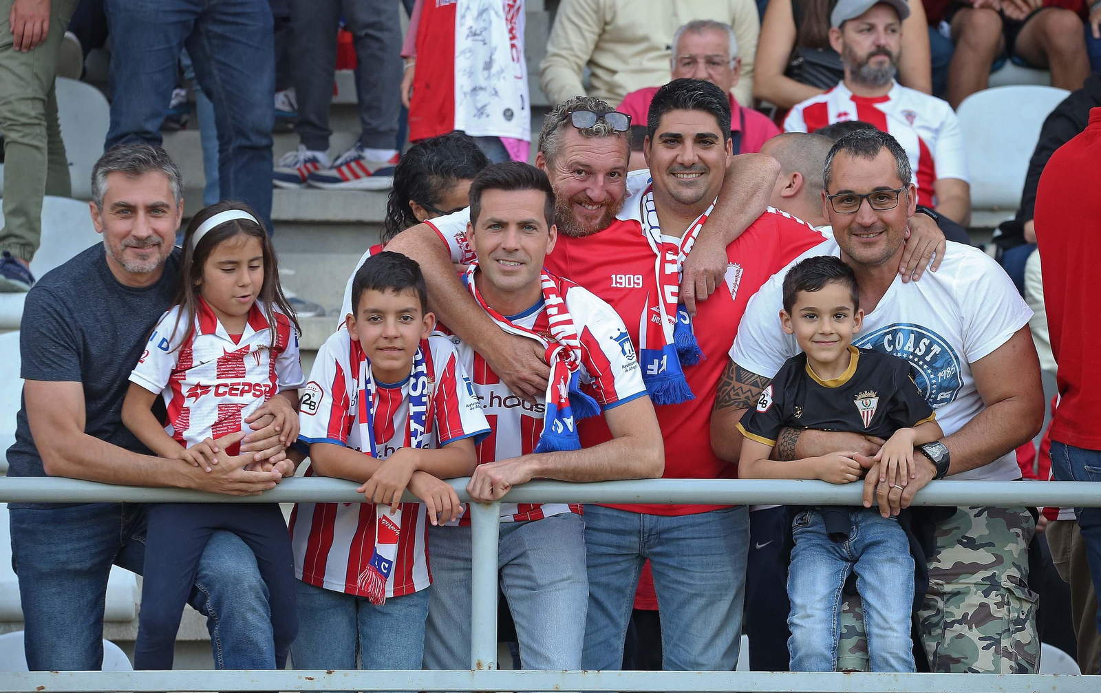 Búscate durante el partido Algeciras CF - Real Madrid Castilla en el Nuevo Mirador