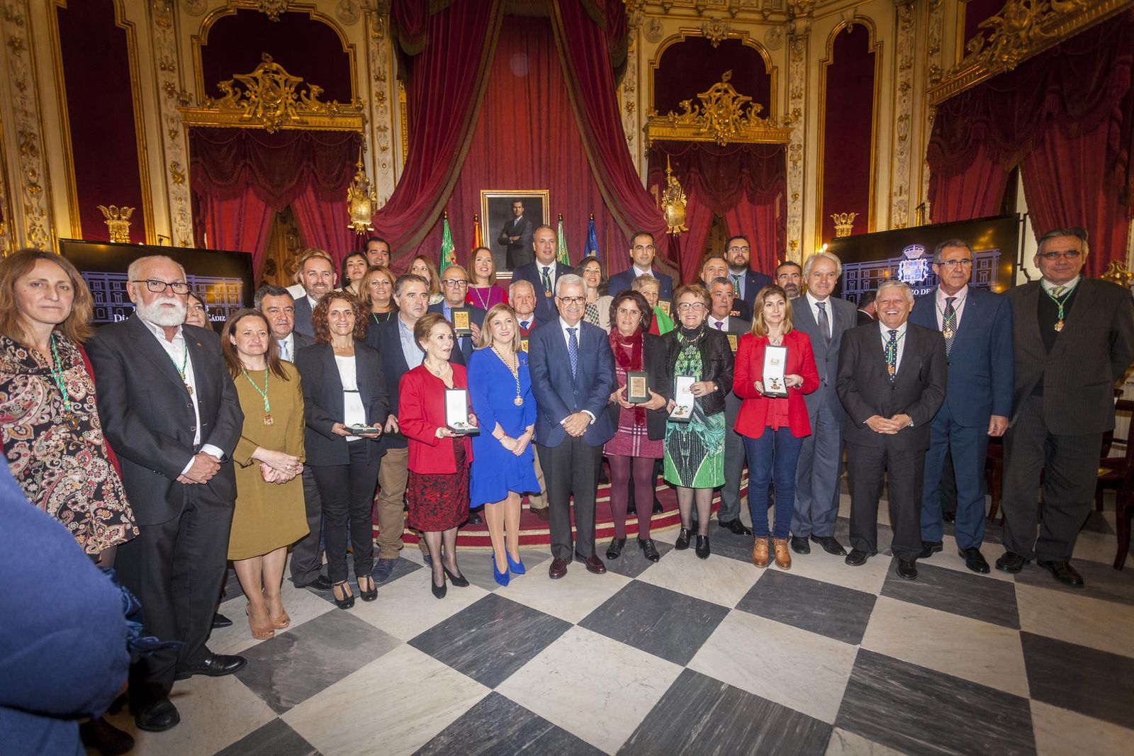 Imágenes de la entrega de la Medallas de la provincia