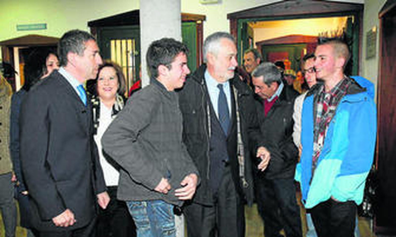 Por la mañana, el presidente realizó una completa visita institucional a Padul.