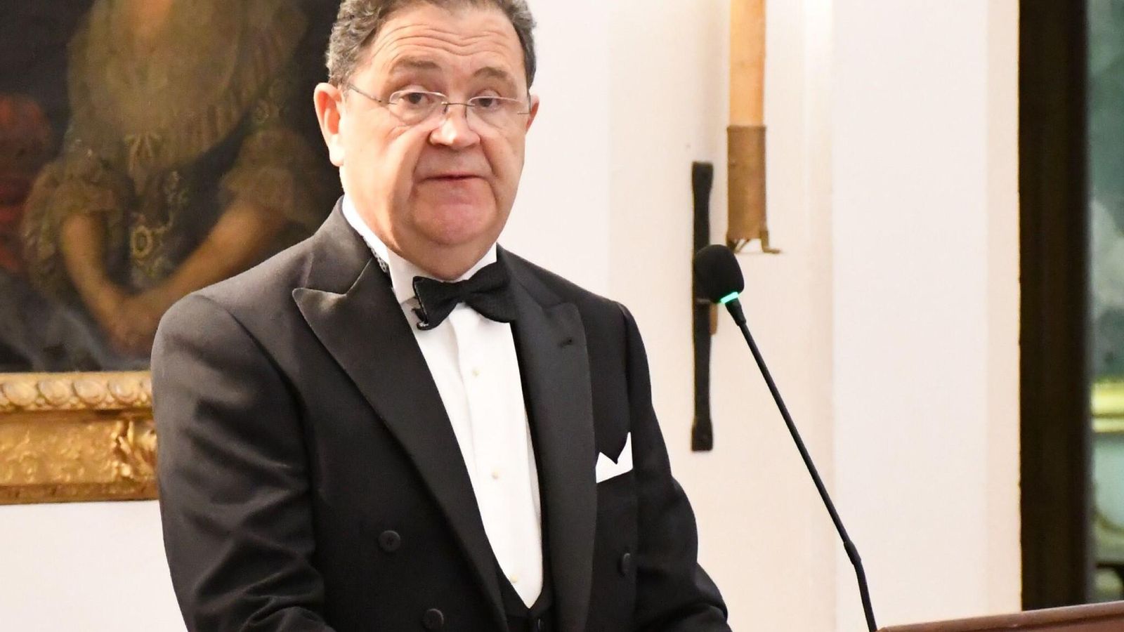 El doctor Joaquín Lucena, jefe del Servicio de Patología Forense del Instituto de Medicina Legal y Ciencias Forenses de Sevilla en la Academia de Medicina de Sevilla.
