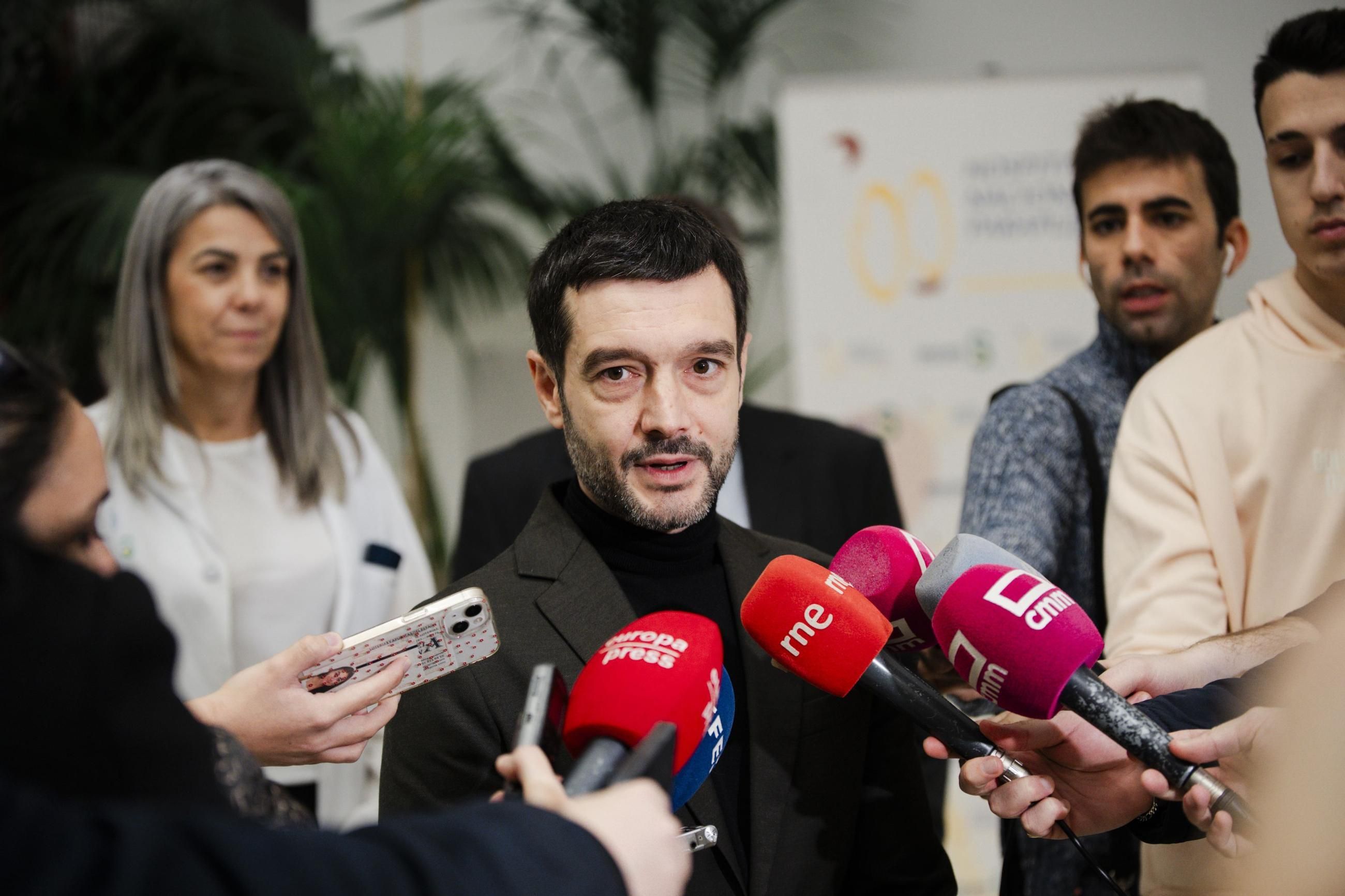 Испания обязывает больницы использовать свежие продукты для пациентов