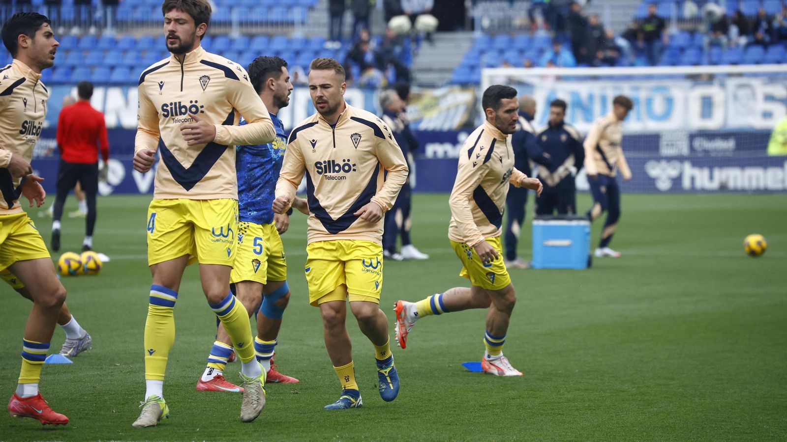 Ontiveros, calentando