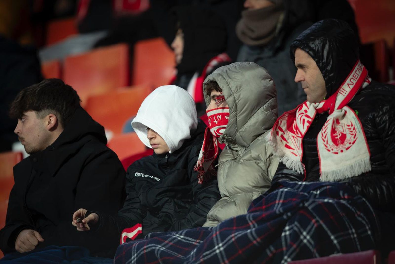 Las mejores imágenes del Granada CF-Rayo de la Copa del Rey