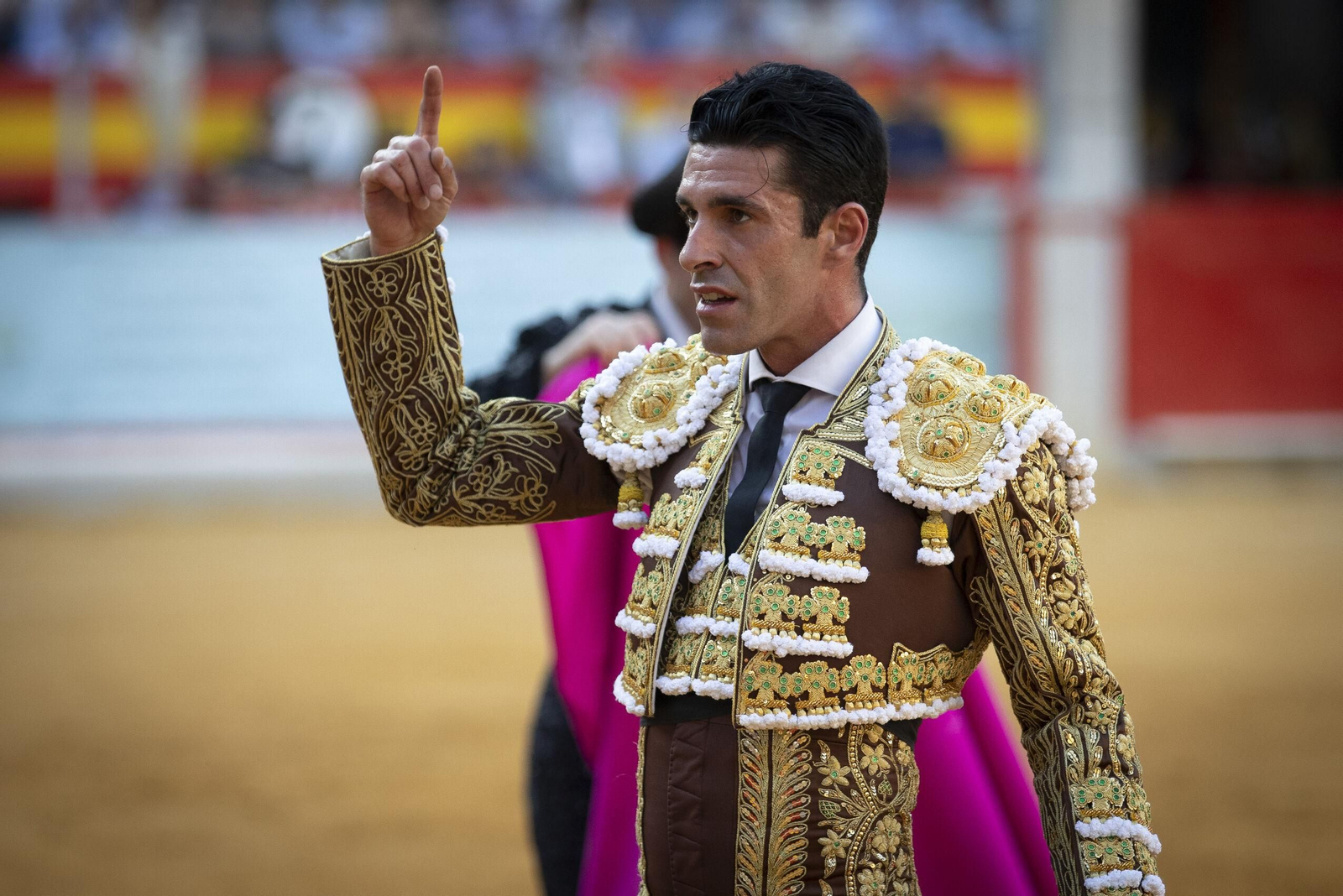 Pereda y Aguado triunfan en Granada
