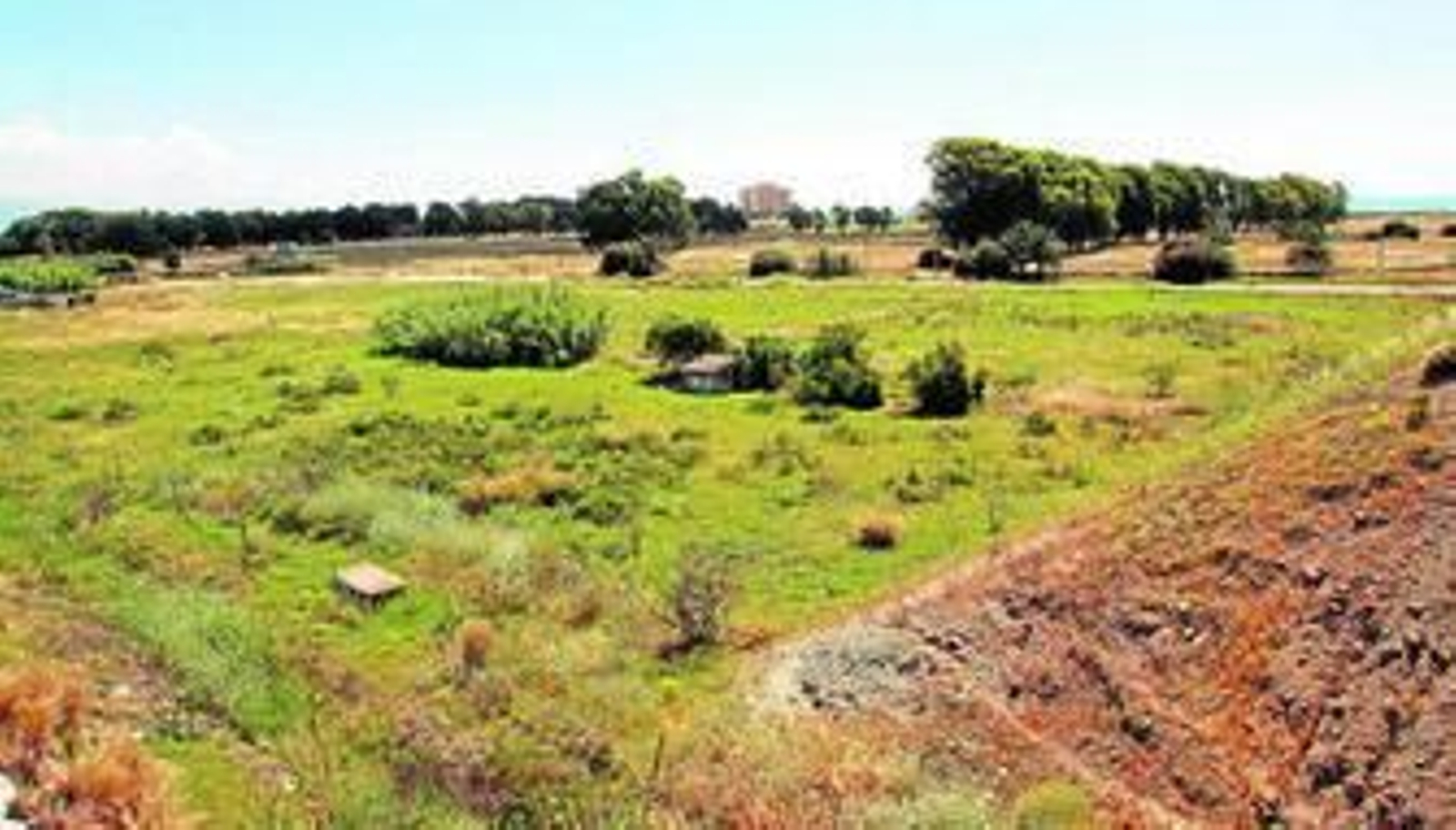 Terrenos de Arraijanal, en los que se proyecta la ciudad deportiva del Málaga y un parque metropolitano.