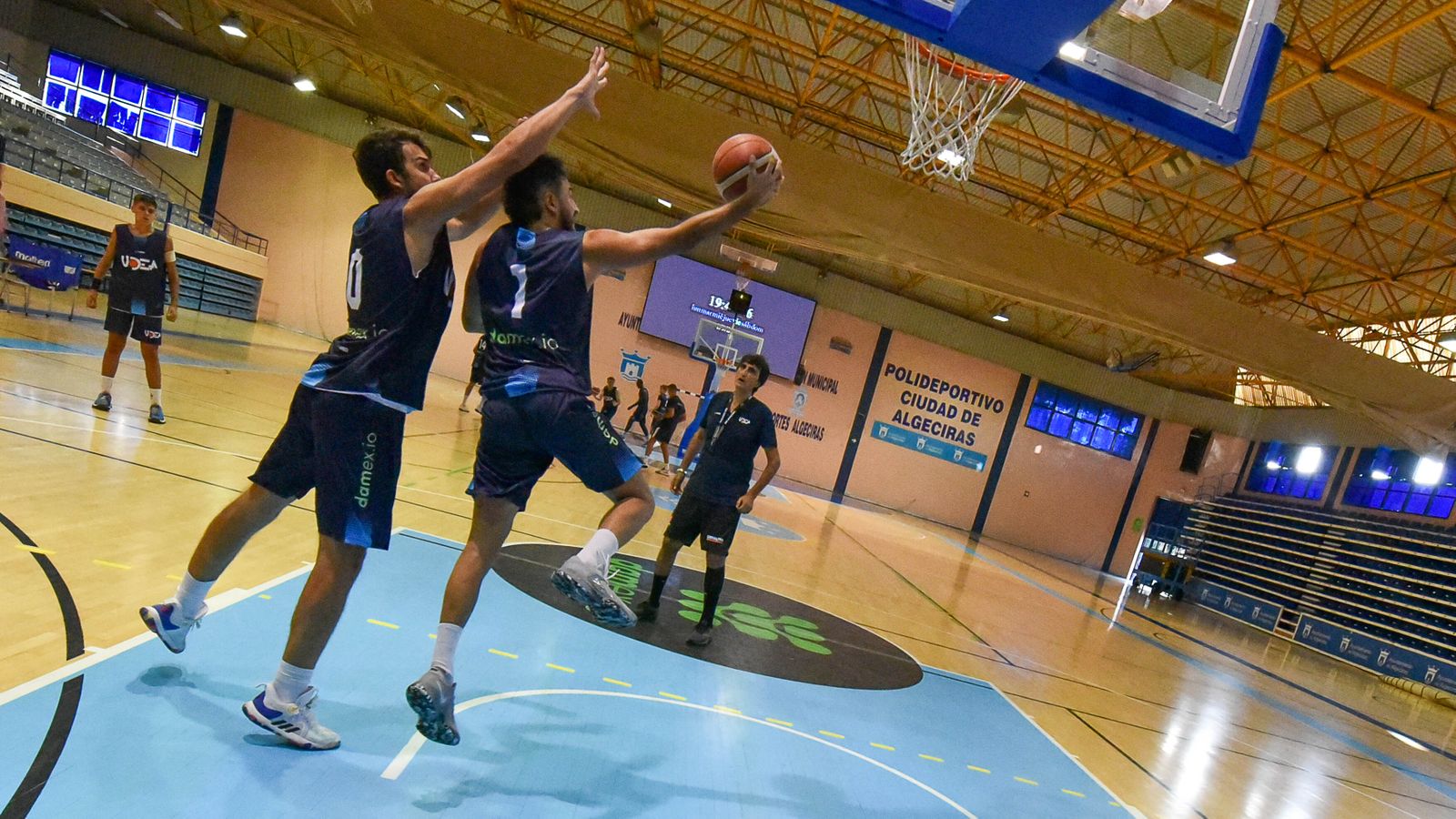 Las fotos del primer entrenamiento del UDEA 2023-24