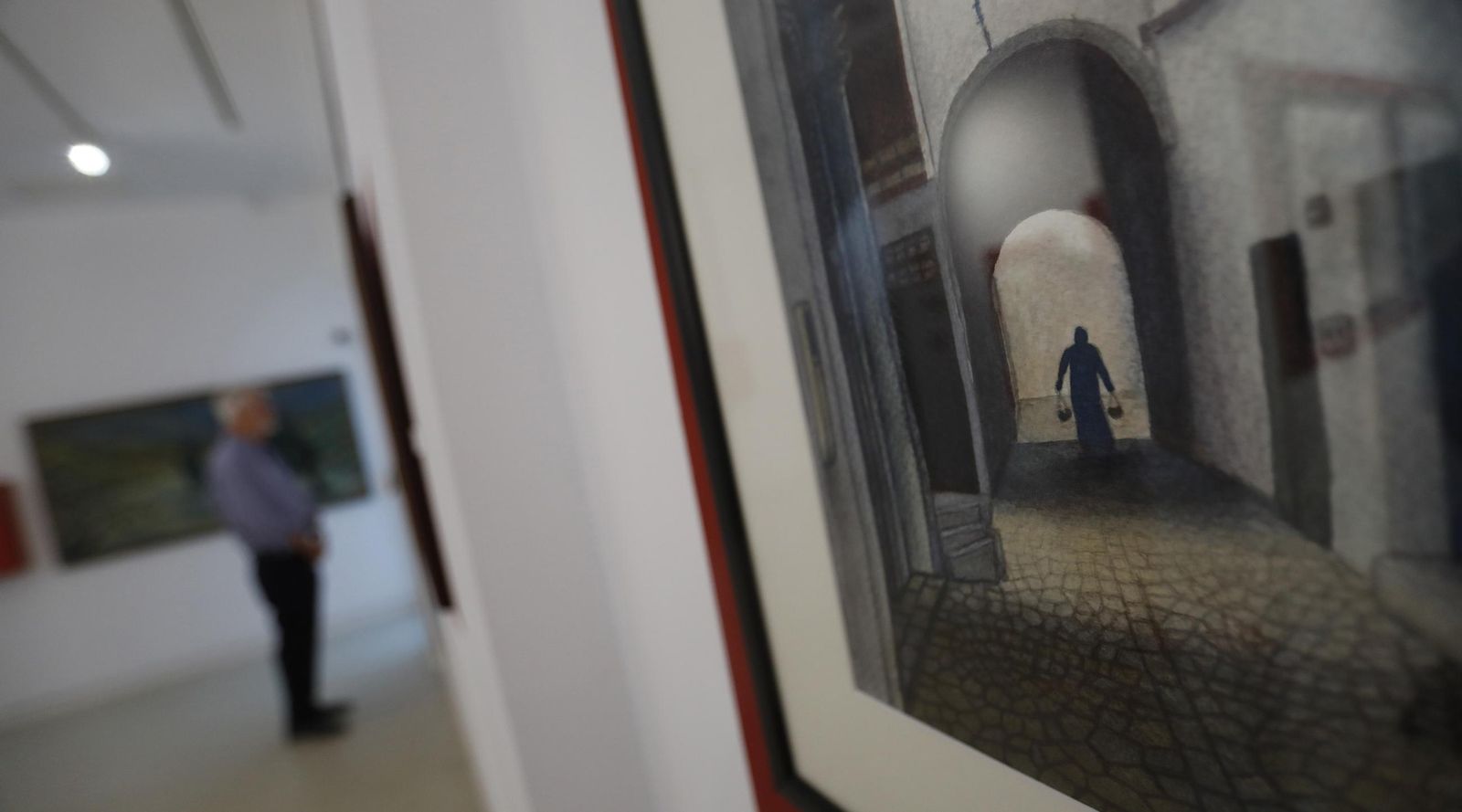 Fotos de la exposición de acuarelas y dibujos de Antonio Torremocha en La Línea