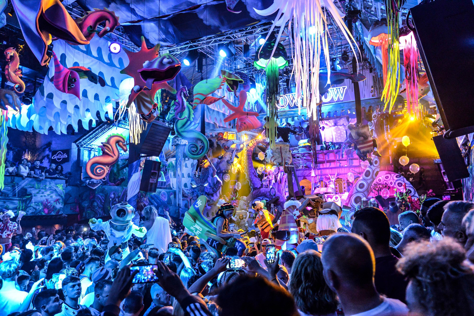 Elrow en Málaga: Así es el espectáculo que nadie quiere perderse este verano Elrow en Málaga: Así es el espectáculo que nadie quiere perderse en el Weekend