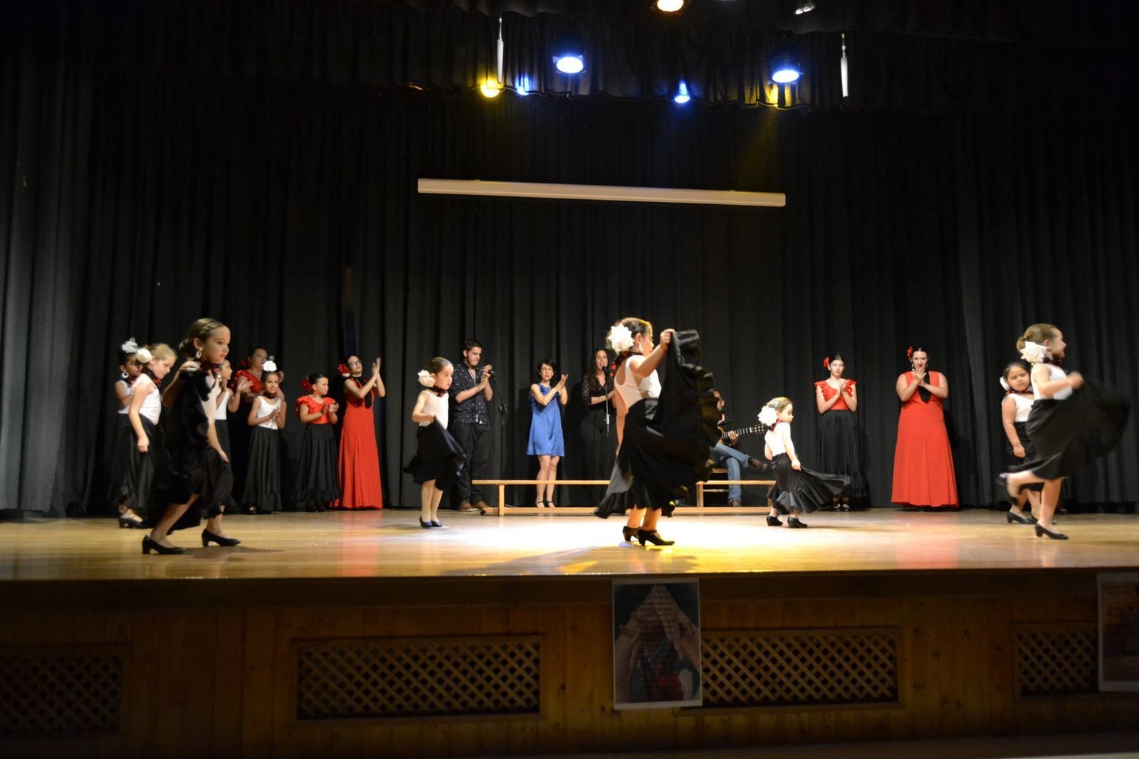 Los cursos están abiertos a todo el público a partir de 3 años.