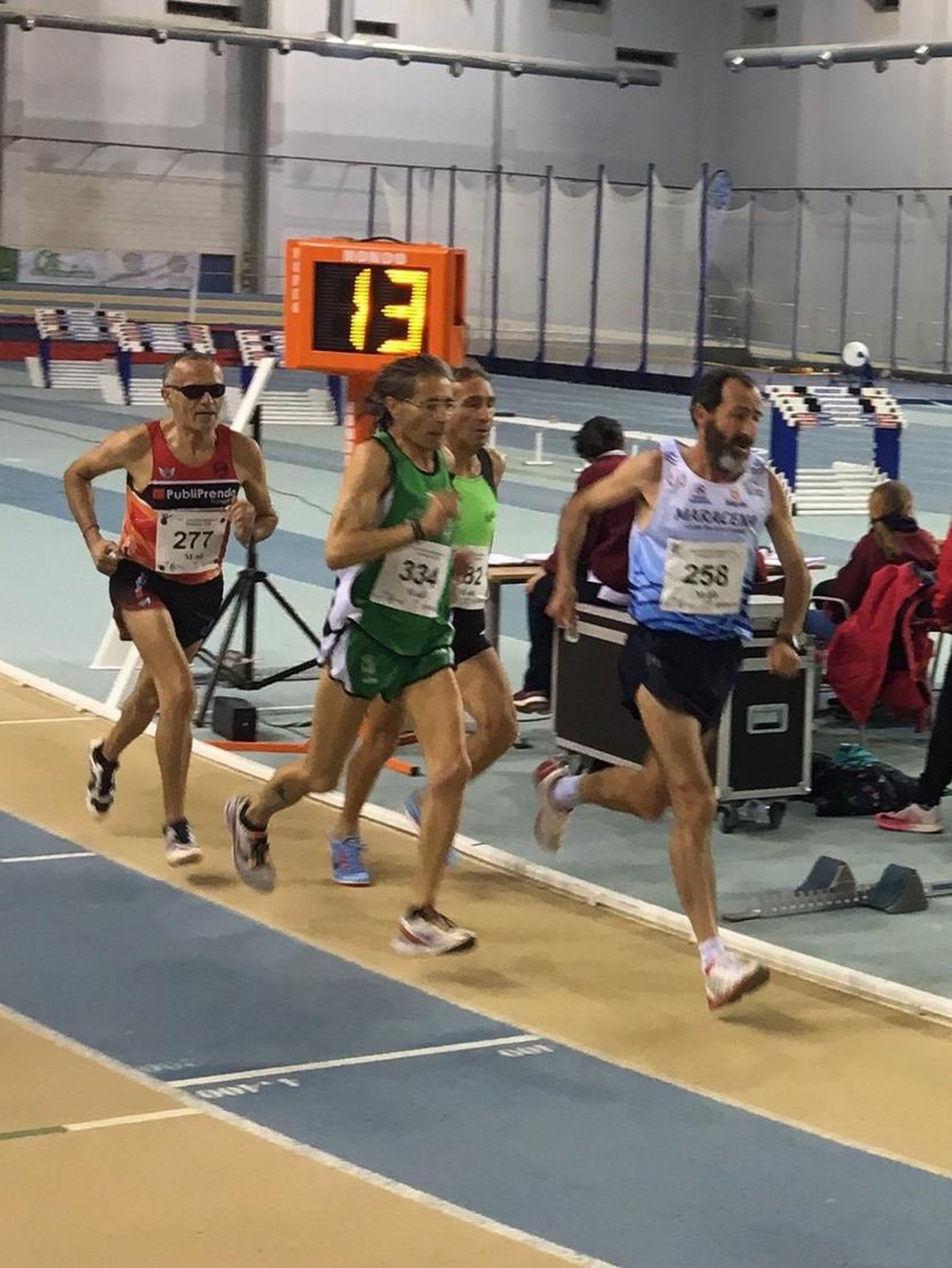 Carmona no pierde nunca el contacto con el atletismo