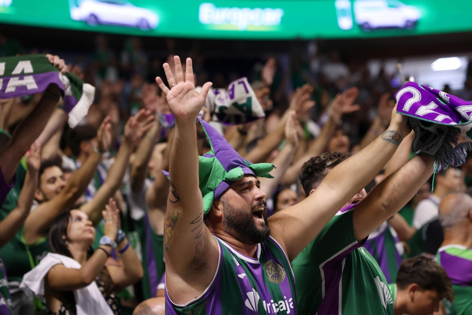 Búscate en el Carpena en el Unicaja-Barcelona del play off de la Liga Endesa