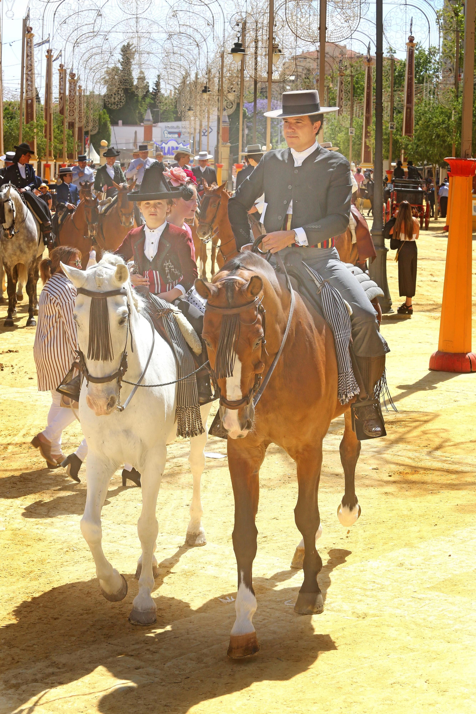 Imágenes del Viernes de Feria