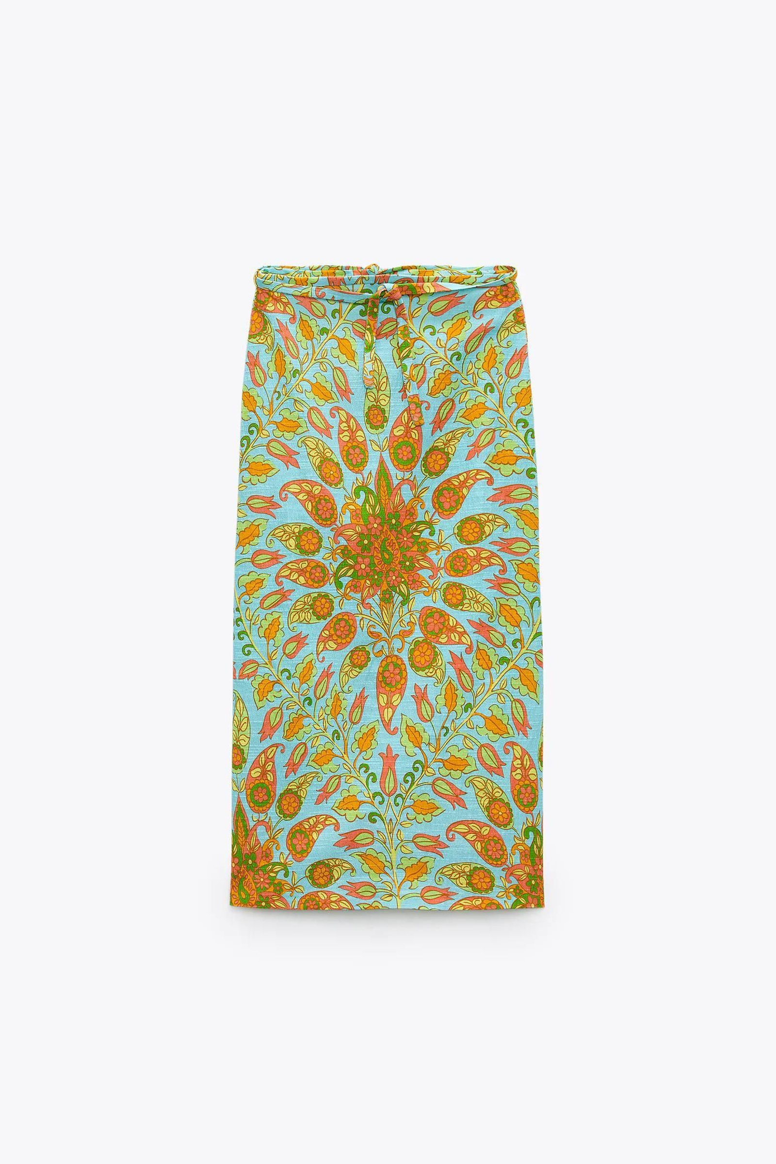 La nueva falda de flores de Zara.