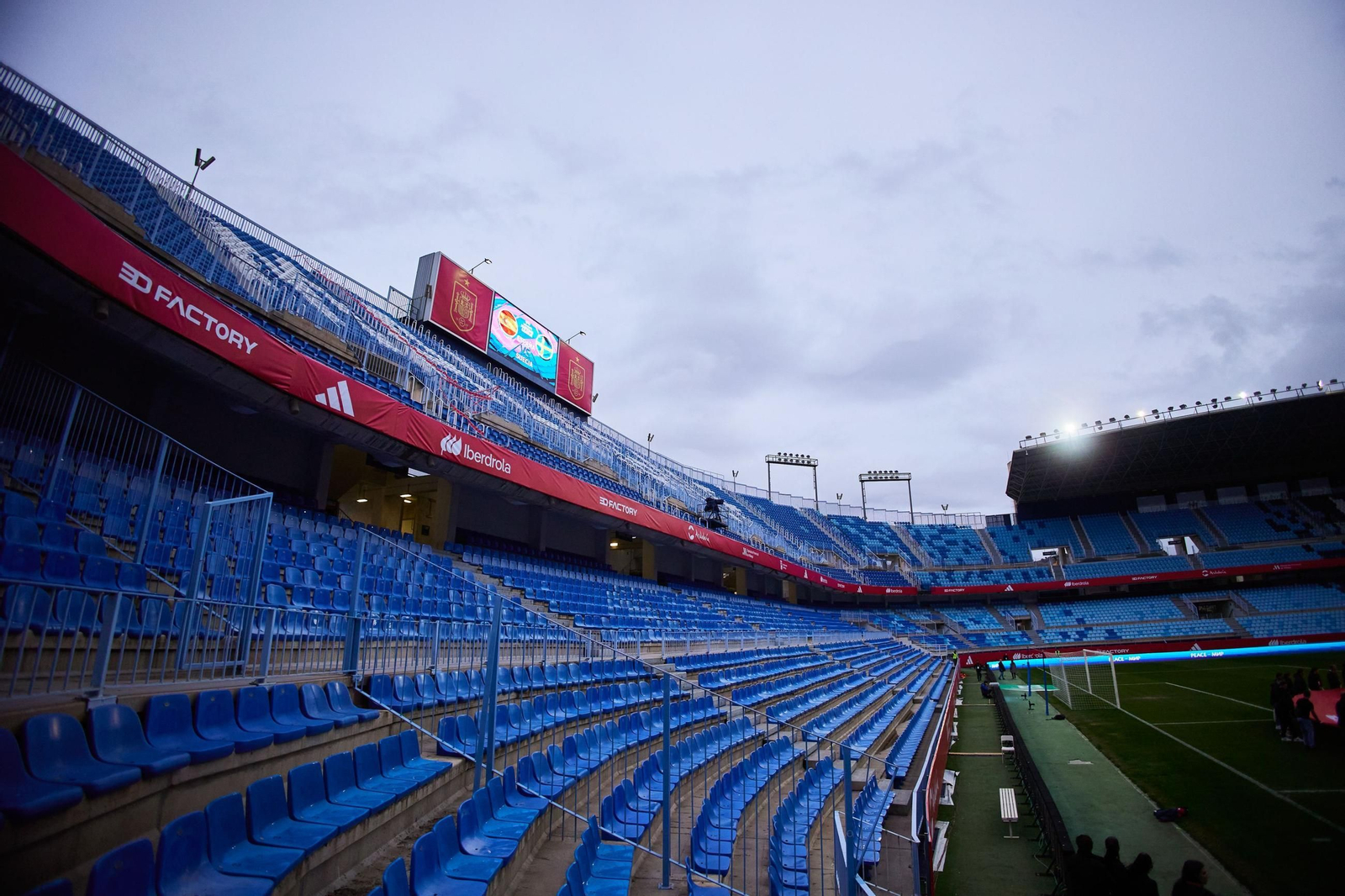 Perspectiva de La Rosaleda. Perspectiva de La Rosaleda.