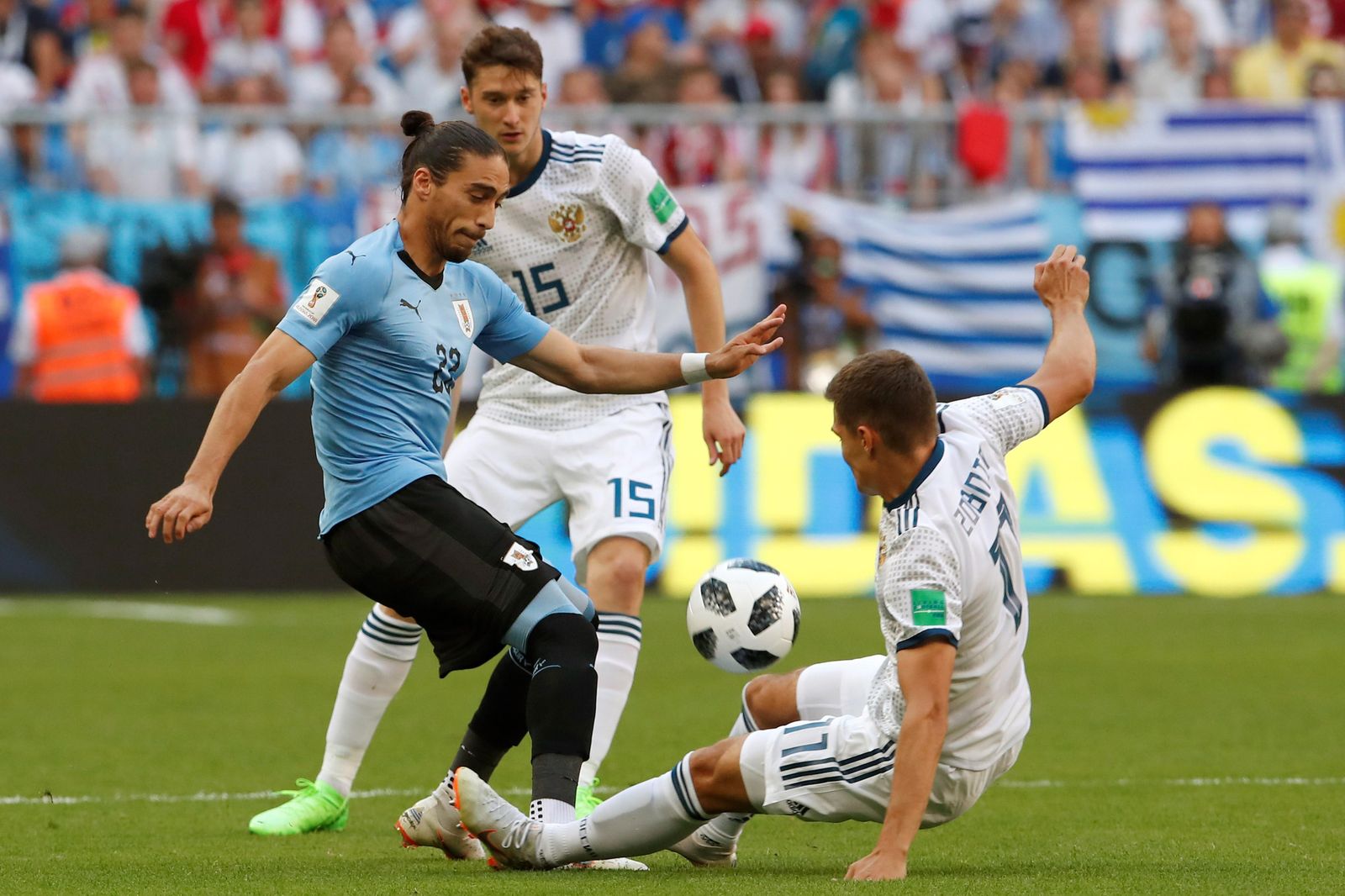 El uruguayo Martín Cáceres (Recre, 2007/08), durante un partido con Rusia en el Mundial de 2018.