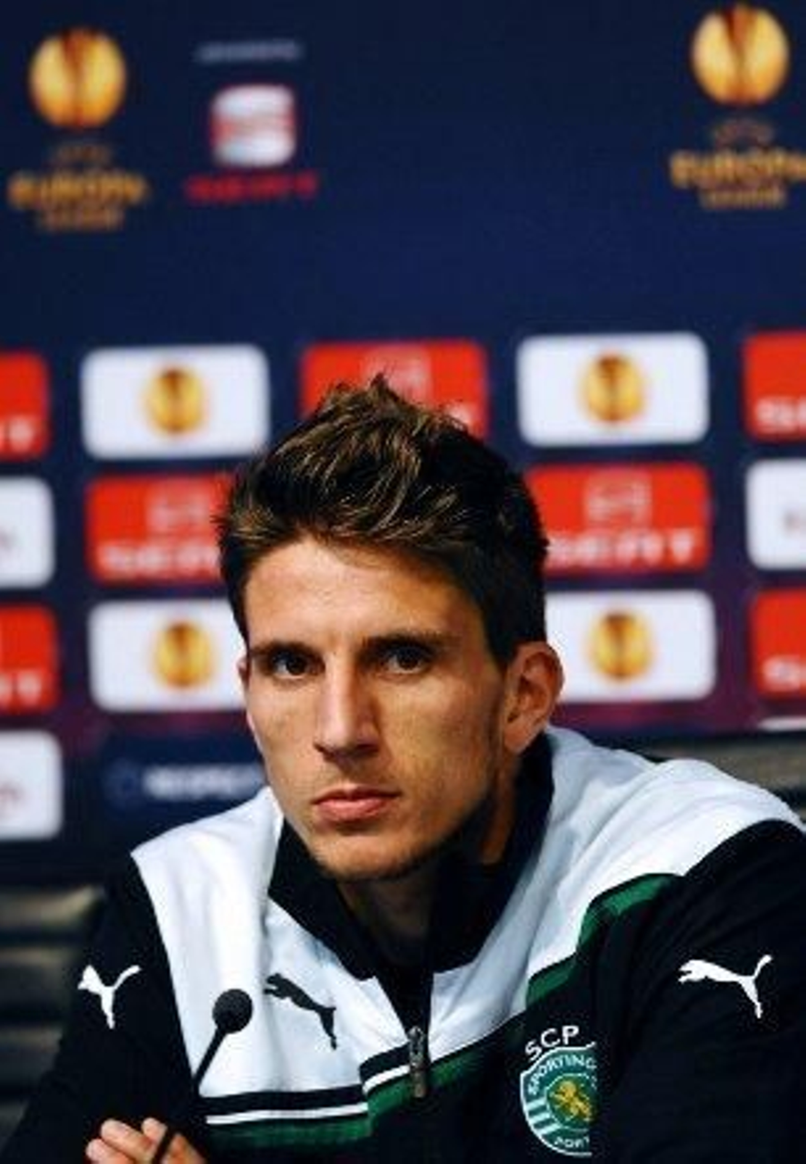 Carriço, polivalencia para el eje defensivo