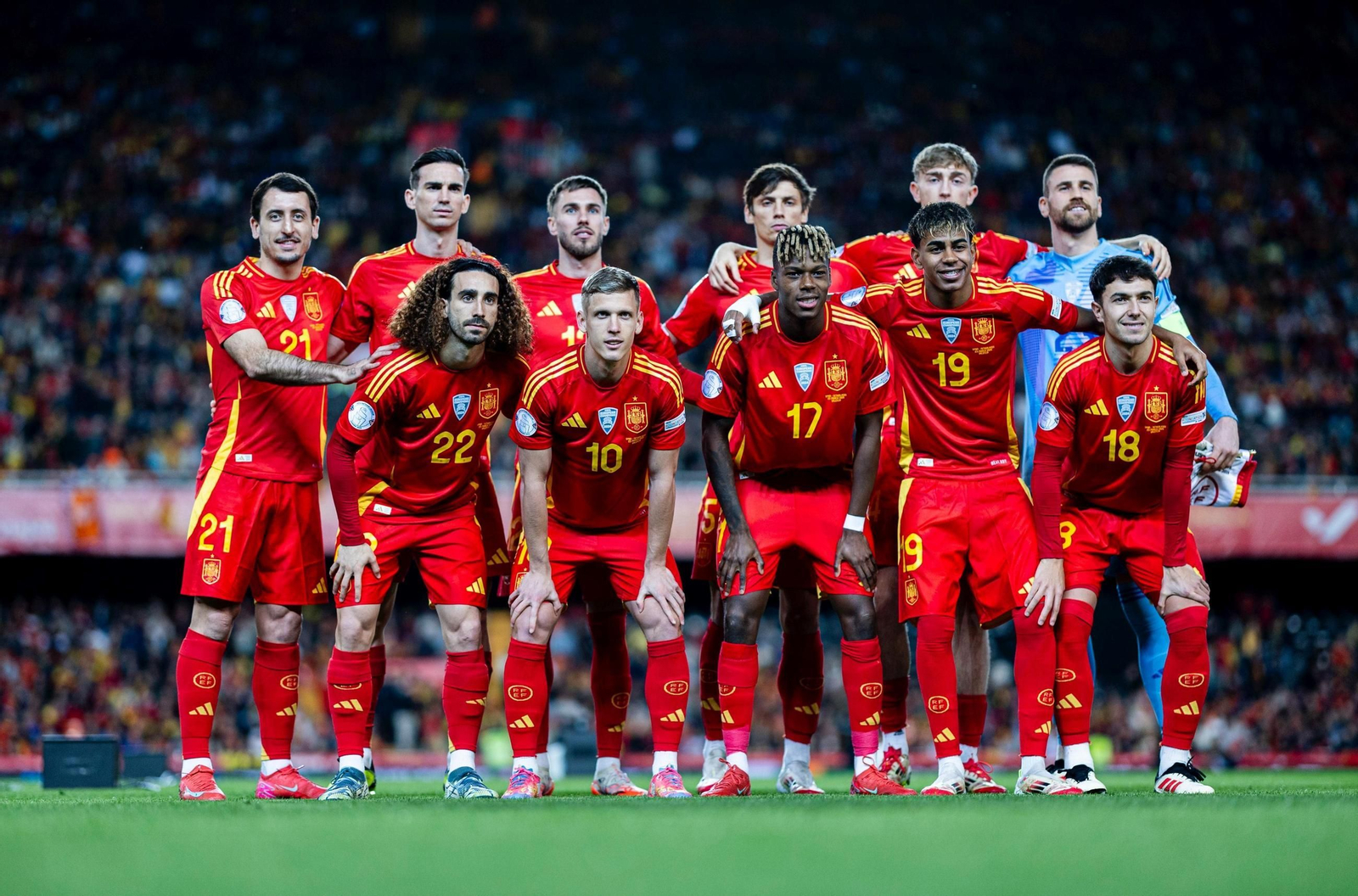 La carrera de Dean Huijsen en fotos: Málaga, España, Juventus, Roma, Bournemouth, Países Bajos