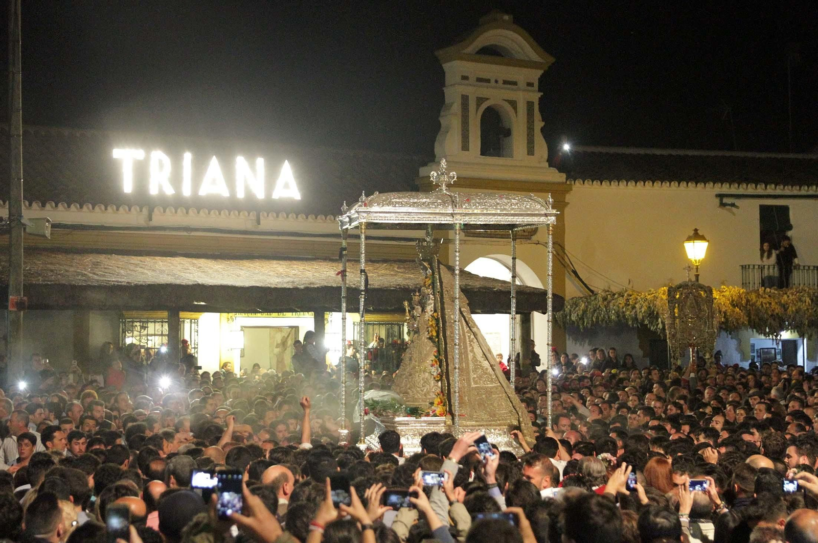 Las imágenes del Lunes de Pentecostés