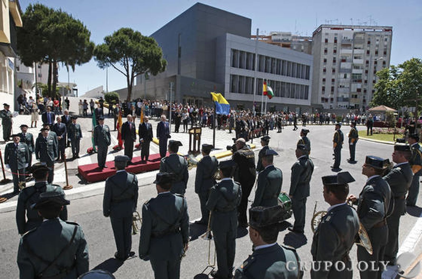 El Ayuntamiento de Algeciras dedica una calle a la Benemérita en "agradecimiento a su trabajo"

Foto: Erasmo Fenoy