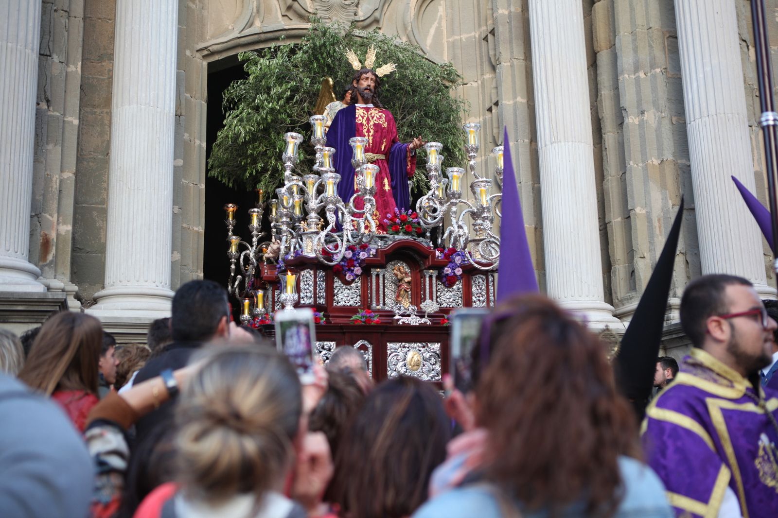 Imágenes del Lunes Santo en la comarca