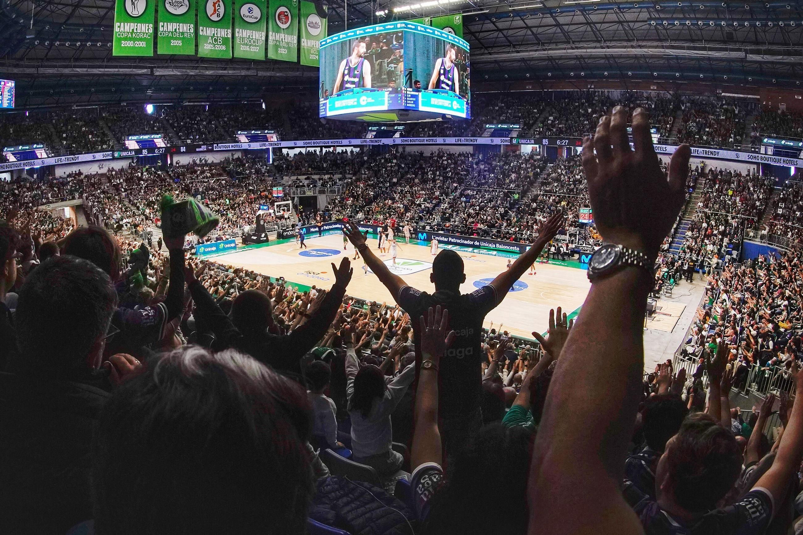 Búscate en las gradas del Carpena en el Unicaja-Baxi Manresa