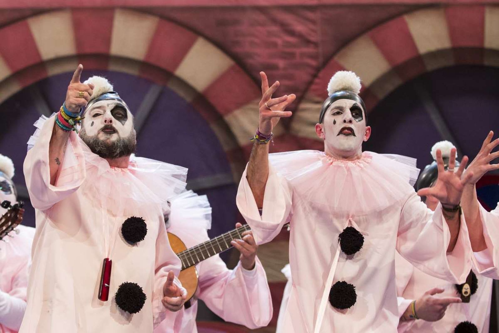 Las imágenes de la undécima función clasificatoria