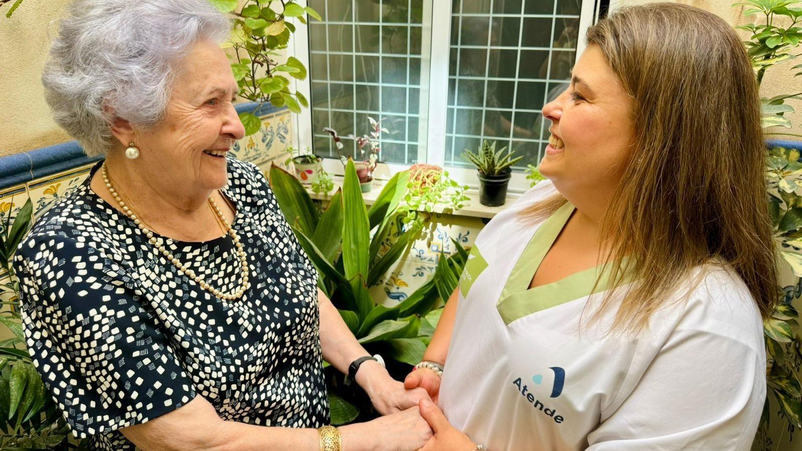 Mª Antonia Mendoza Balboa (91 años). Juego: Las Chapas.