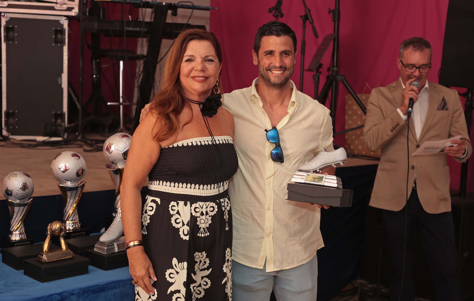 Fotos de los actos de entrega de premios en la caseta municipal de la Feria Real de Algeciras 2024