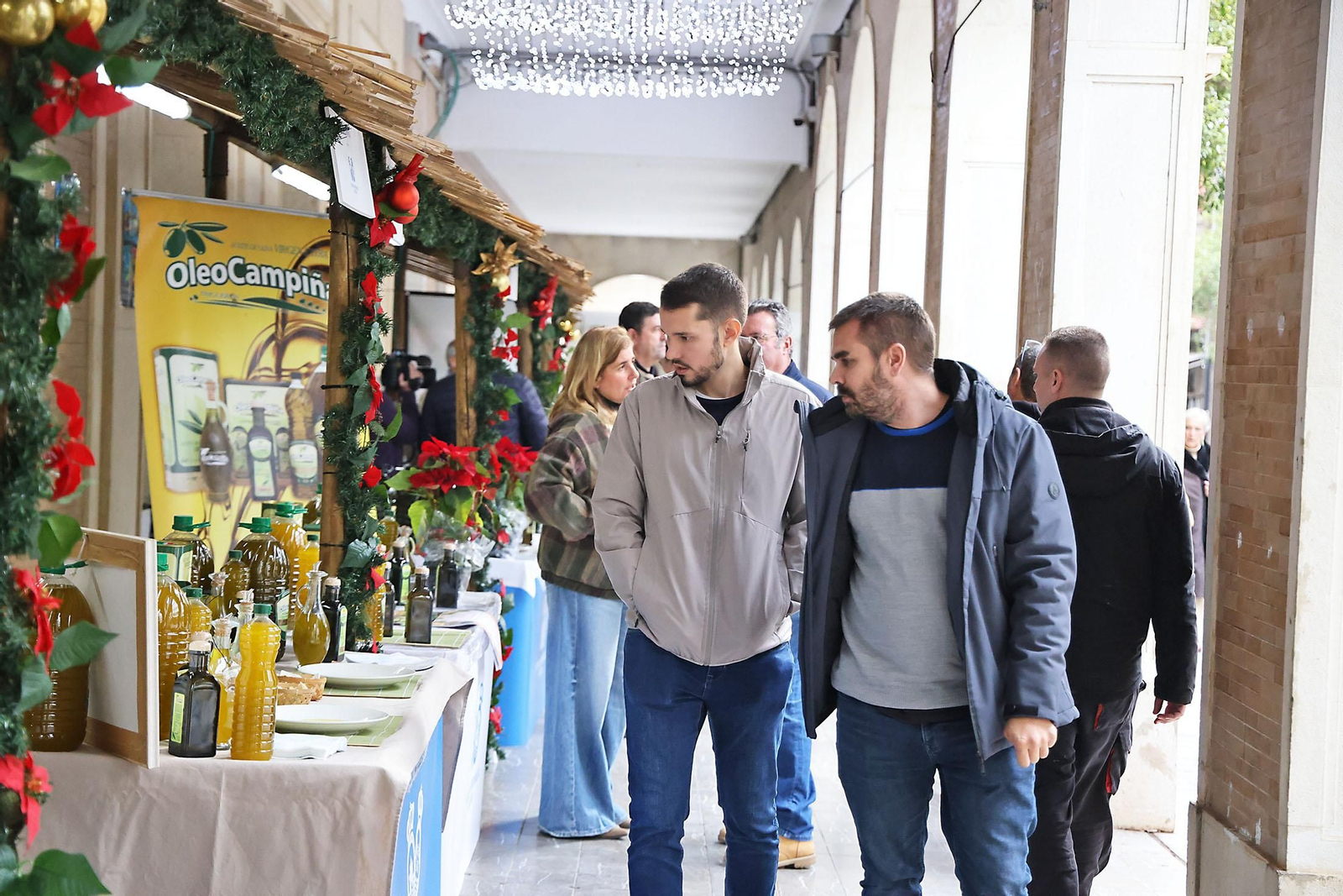 Muestra de aceites y quesos en la Diputación de Huelva (42)