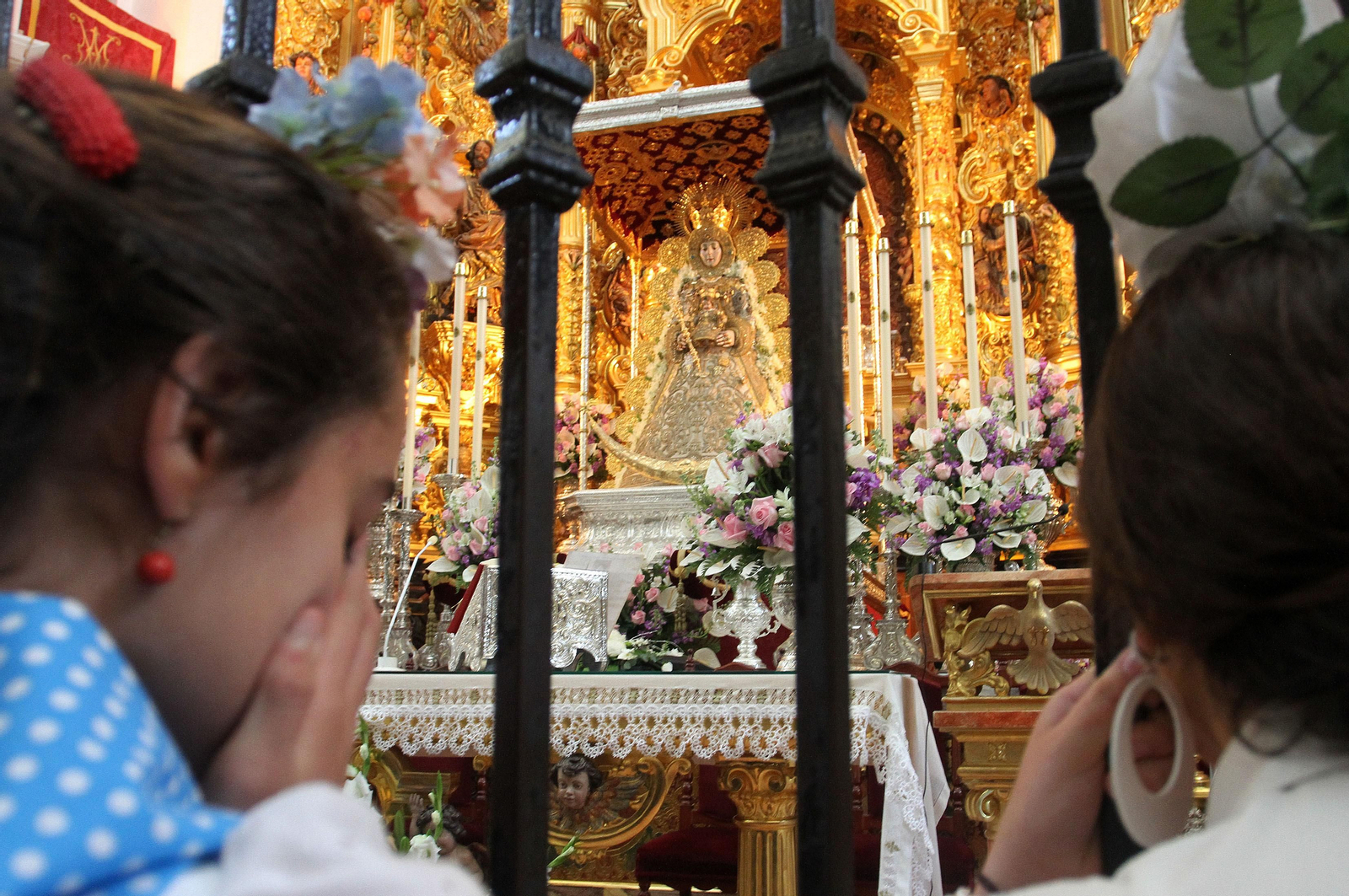 La aldea, la ermita y la Virgen del Rocío