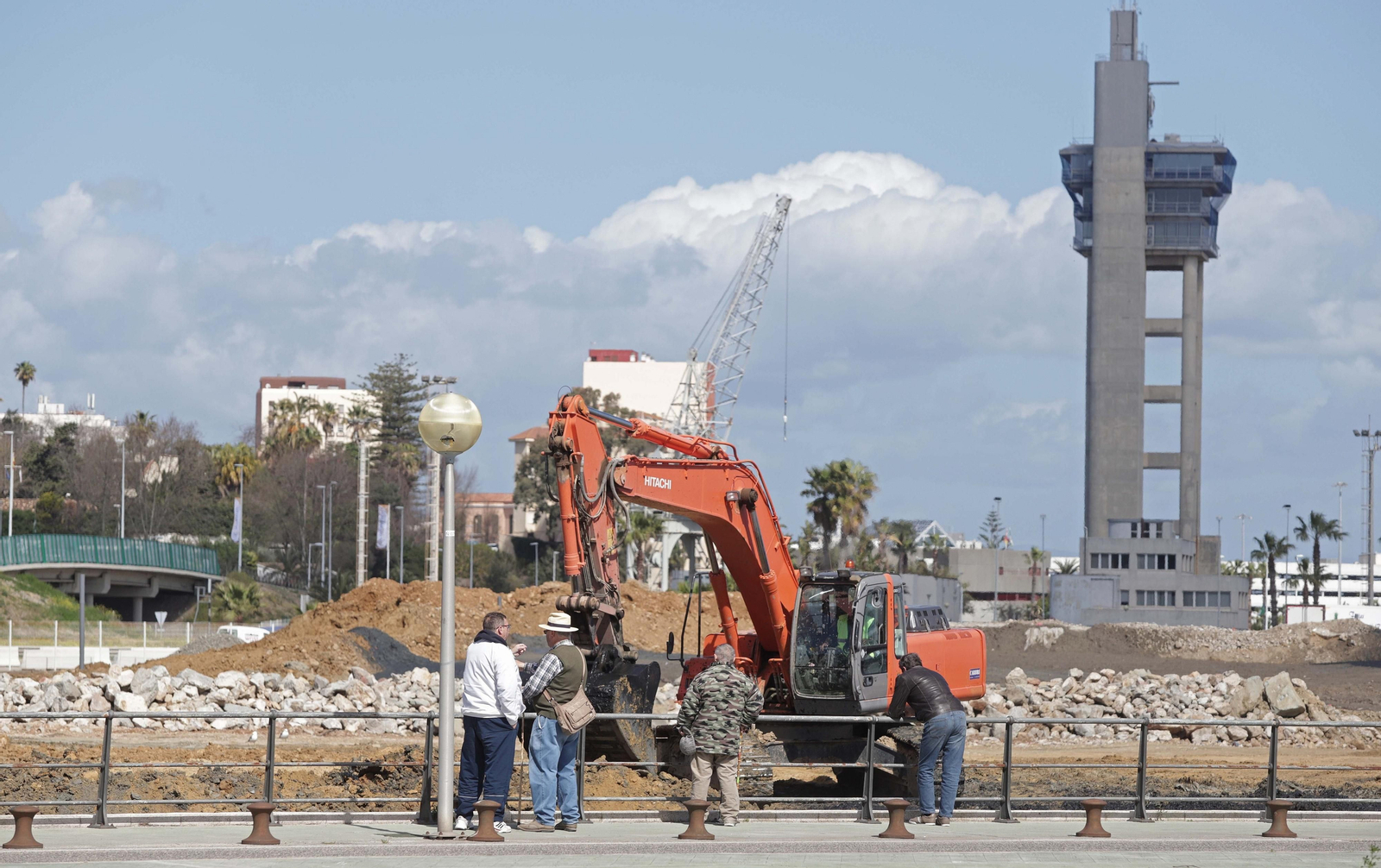 Obras en el acceso sur al puerto. Obras en el acceso sur al puerto.